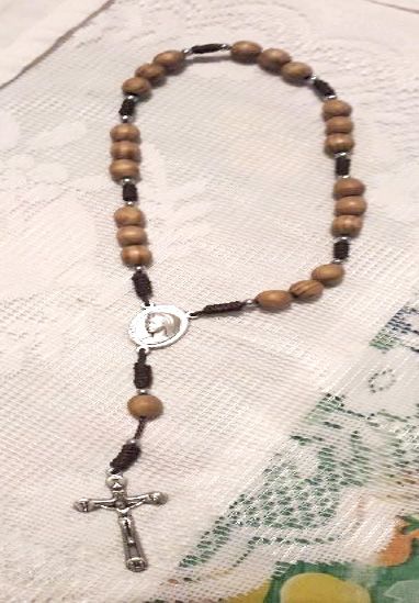 Różaniec Pokoju – REGINA PACIS / Królowa Pokoju / Kraljica Mira